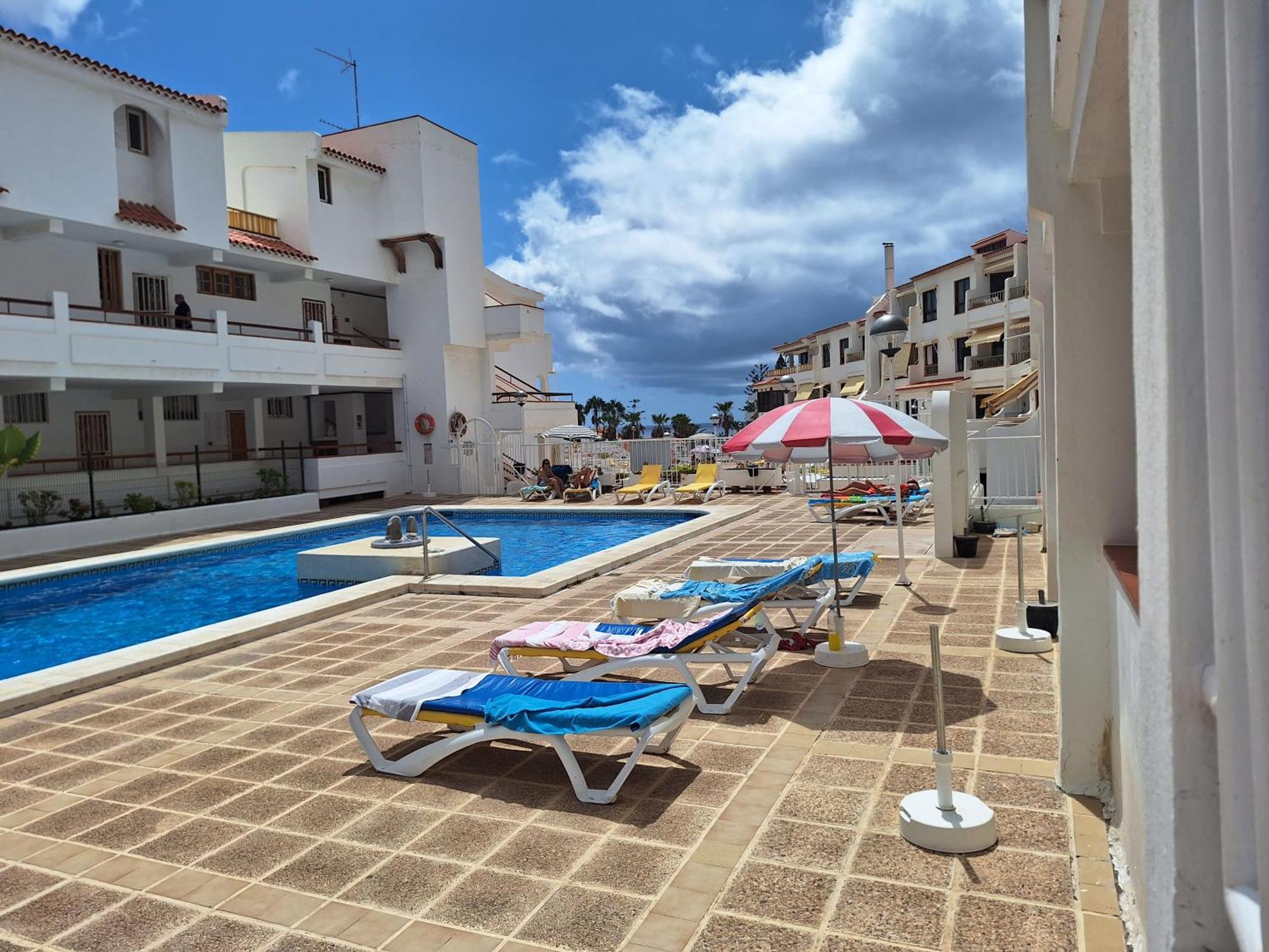 Parque Margarita, Terraza Vista Piscina Los Cristianos (Tenerife) Exterior photo