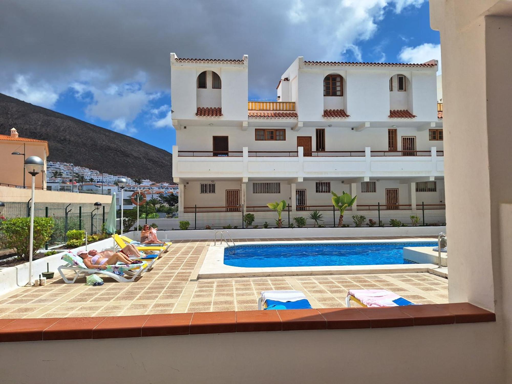 Parque Margarita, Terraza Vista Piscina Los Cristianos (Tenerife) Exterior photo